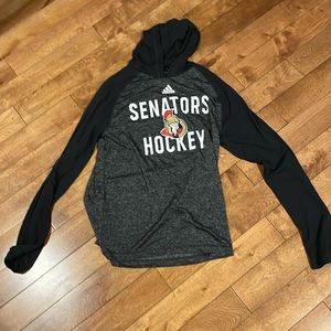 24.🐰Adidas Ottawa Senators Hockey Size Medium Light Hoodie